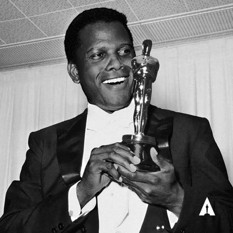 1182758007-sidney-poitier.jpg