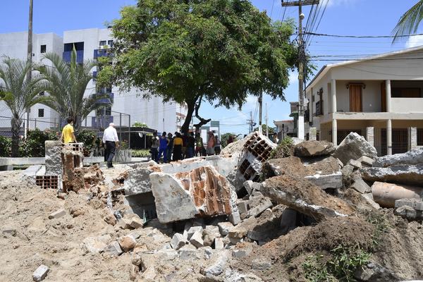 Justiça suspende obra na quadra de Manaíra