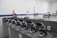 2023-05-09-epc-doacao-de-livros-ete-artes-roberto-guedes-85.jpg