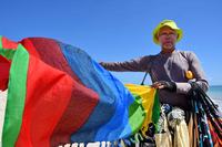 2024-01-09_vendedores-na-praia_severino-c-roberto-guedes-174.jpg