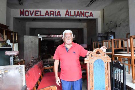 2024-01-16_moveis-usados_joao-henrique-c-roberto-guedes-46.jpg
