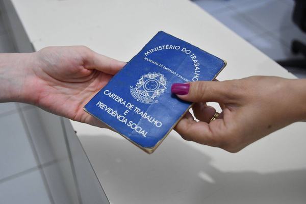Empresas oferecem mais de 600 vagas na Paraíba