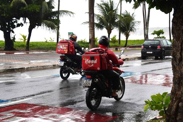 Gastos com transportes por aplicativo têm alta de 56%