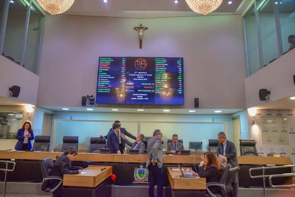 O poder da religião na política da PB