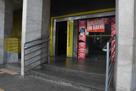 2024-09-12-greve-dos-bancarios_banco-do-brasil-c-joao-pedrosa-3.jpg