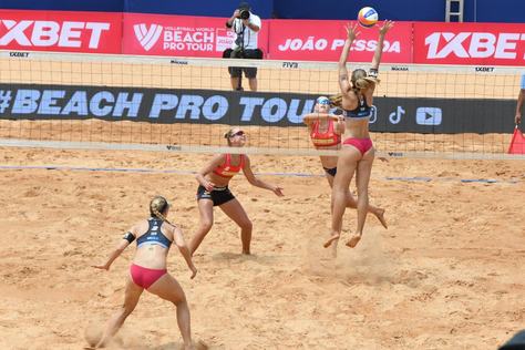 2024-10-16_volei-de-praia-c-roberto-guedes-281.jpg