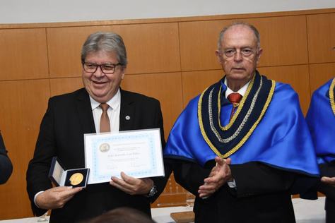 2024-11-21-homenagem-governador-academia-engenharia-c-joao-pedrosa-86.jpg