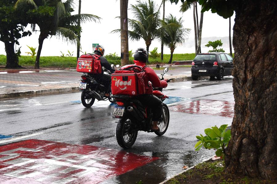 2024.06.07motoboyCarlosRodrigo4.JPG
