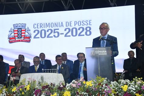2025-01-01-posse-prefeito-e-vice-de-joao-pessoa-c-carlos-rodrigo-3.jpg
