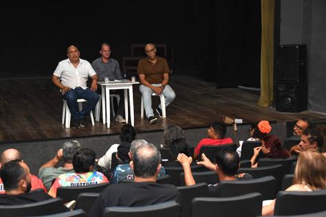 2025-02-18-assembleia-folia-de-rua-c-joao-pedrosa-1.jpg