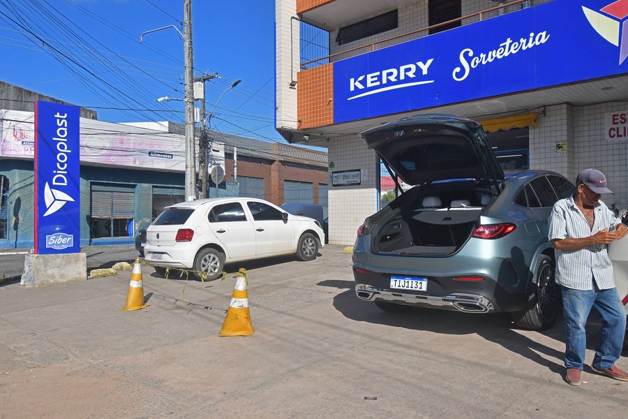 2025-03-24-estacionamento-calcada-rebaixada-c-carlos-rodrigo-13.jpg