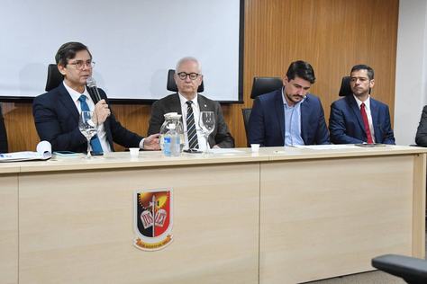 2025-04-14_reuniao-hospital-padre-ze-c-roberto-guedes-43.jpg