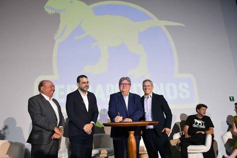 2025-07-14-terra-dos-dinossauros-c-leonardo-ariel-2.jpg