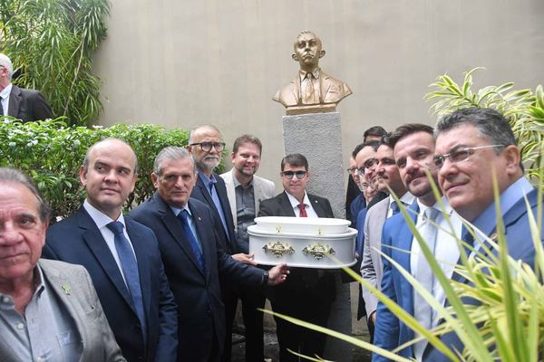Memorial do Hospital Napoleão Laureano é inaugurado