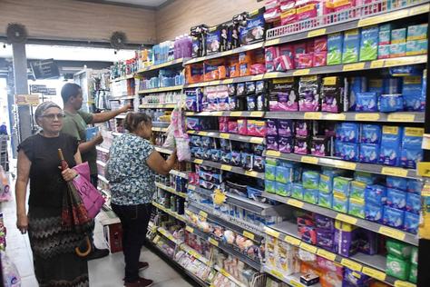 2025-09-16_mercadinhos-c-roberto-guedes-1.jpg