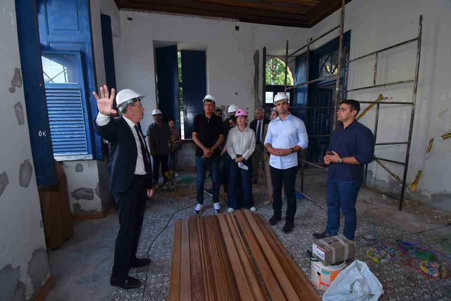 2026-02-27-visita-lucas-ribeiro-centro-historico-c-carlos-rodrigo-46.jpg