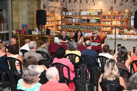 2026-03-04-lancamento-do-livro-sandra-raquew-c-joao-pedrosa-9.jpg
