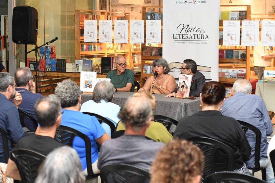 2026-03-31-noite-da-literatura-paraibana-a-uniao-c-joao-pedrosa-52.jpg