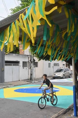 2026-06-02_ruas-ornamentadas-copa-c-roberto-guedes-9.jpg