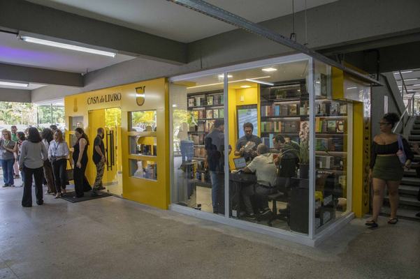 UFPB inaugura livraria no Centro de Vivências