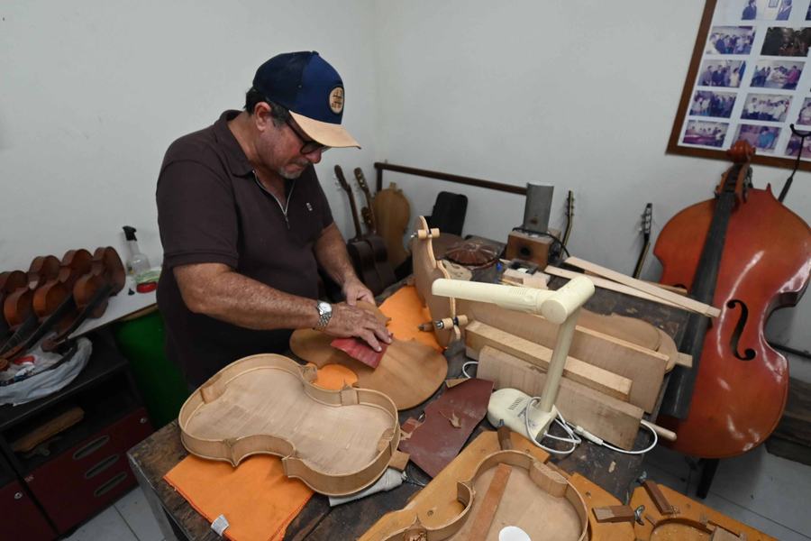 2026.04.29LuthierFelixCarlosRodrigo28.JPG