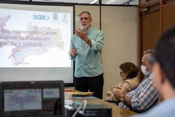 Paraíba atualiza mapa geológico