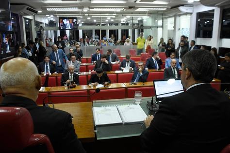29-04-2025-sessao-ordinaria-ft-olenildo-87.jpg
