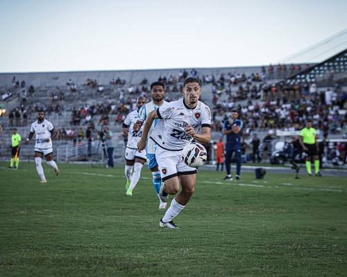 Belo aumenta a chance de classificação