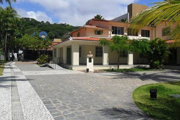 Dia Nacional do Escritor: Fundação Casa de José Américo homenageia seu patrono com exposição virtual