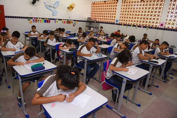 Governo lidera esforços por alfabetização na PB