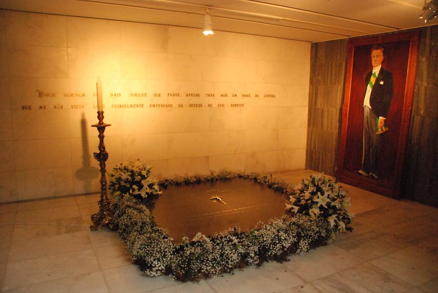 EpitacioPessoa_MemorialTJPB3.jpg