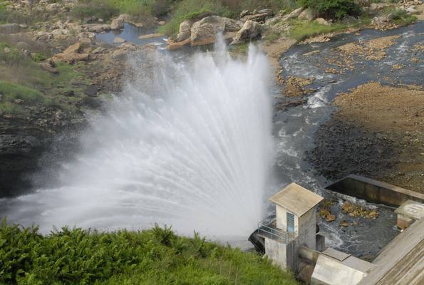 Paraíba tem 20 açudes sangrando