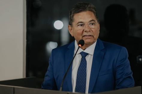 adriano-galdino_alpb.jpg