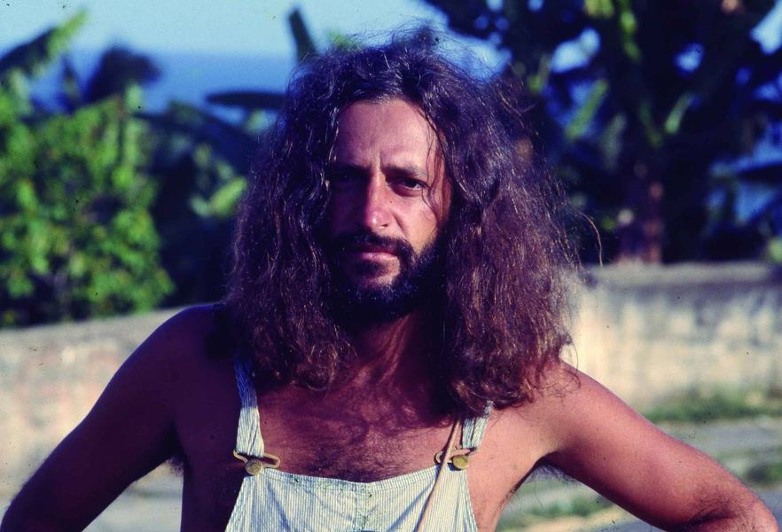 alceu-valenca-no-alto-da-se-em-1980-credito-cafi.jpg