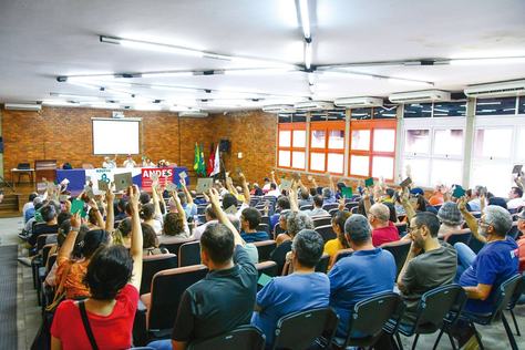 assembleia-geral-d-ufcg-3-julio-cezar-peres.jpg