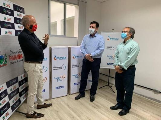 SES entrega ao Complexo de Patos ventiladores pulmonares eletrônicos doados pela Energisa