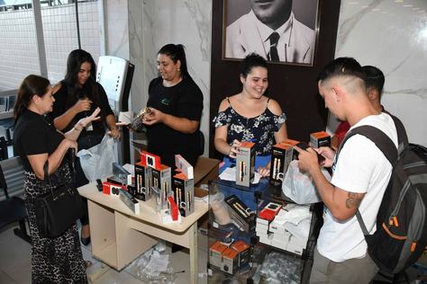 bazar-solidario-no-laureano-f-ortilo-antonio-3.jpg