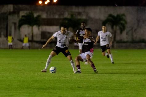 botafogopb-x-ferroviaria-santimcristiano-175-2.jpg