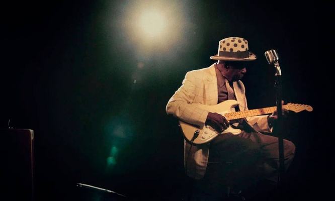 Documentário reverencia o blues de Buddy Guy