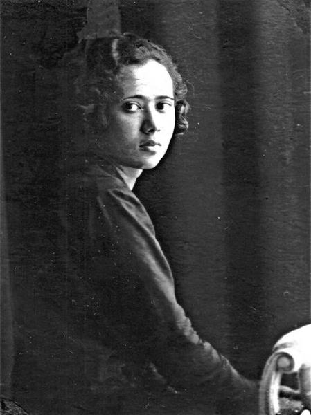 capa-do-livro-anayde-beiriz-1.jpg
