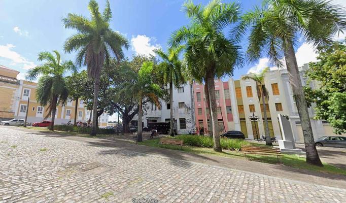 A cidade me fotografa