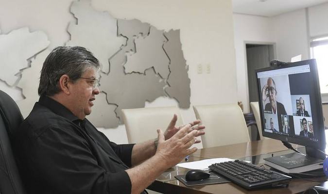 João Azevêdo cria Comissão para analisar viabilidade de parceria com a FPF para realização de Campeonato Paraibano