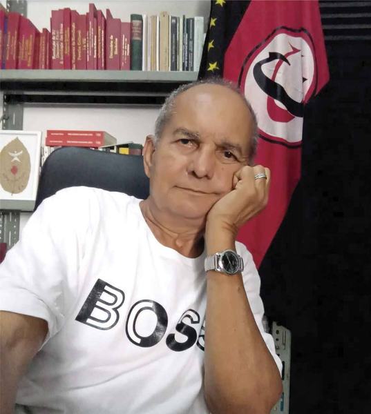 chicopereiraporrafaelsoares.jpg