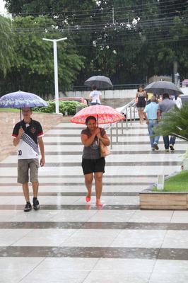Inmet alerta para chuvas fortes na Paraíba