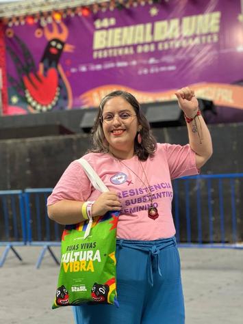claudia-marques-coordenadora-geral-comissao-organizadora-encontro-nacional-de-arquivologia-arquivo-pessoal-2.jpeg