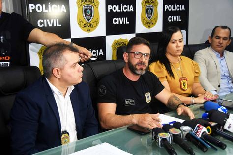 coletiva-caso-ana-sophia_f-evandro-6.jpg