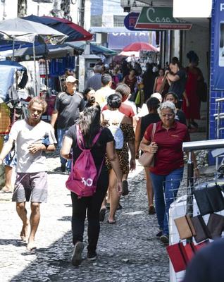 Pagamento de 13º vai inserir R$ 3,3 bi na economia da PB
