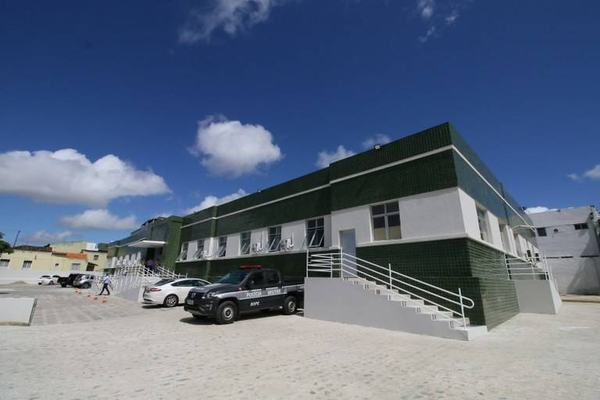 Mais de 300 profissionais de saúde são convocados para reforçar o combate à Covid-19 no Hospital de Clínicas