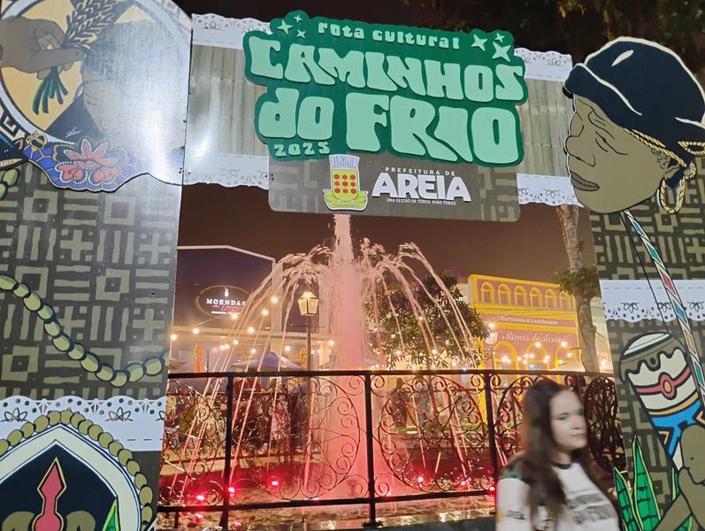copy6_of_AreiaFotoTeresaDuarte.jpg