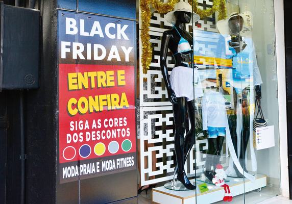 Data especial de promoções movimenta comércio na PB